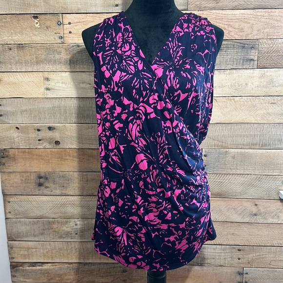 Talbots Women’s V-Neck Floral Sleeveless Tank with Criss-Cross Front - Picture 1 of 3